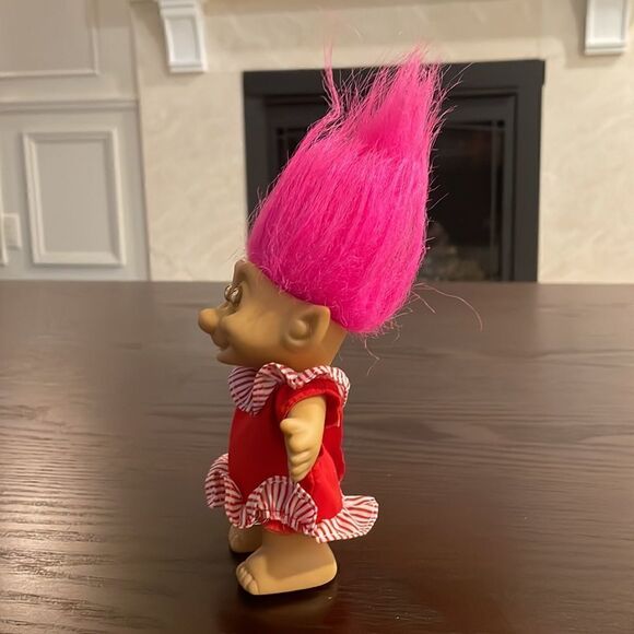 Troll Doll with Pink Hair and Red Dress with White Stripes Excellent Condition - Picture 4 of 5